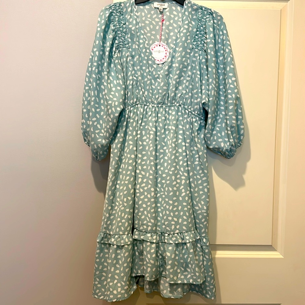 NWTs - Umgee - 3/4 sleeve dress - Size medium